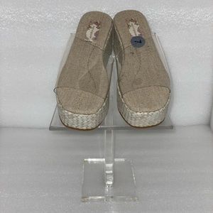 Band of Gypsies- Wren Wedge Slide Sandal